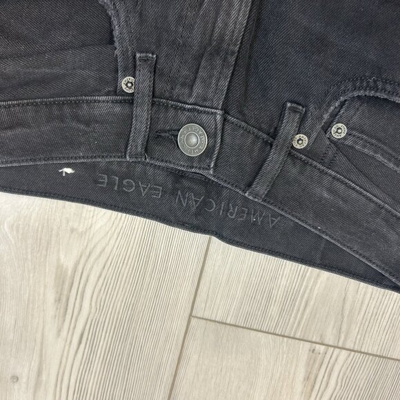 American Eagle Highest Rise 90's Boyfriend Black Wash Jeans Size 4 Distressed - Picture 4 of 10